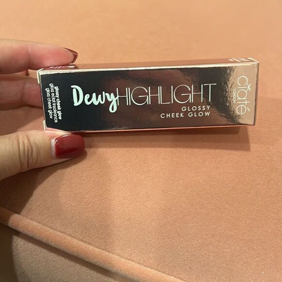 Ciate Dewy Highlight Glossy Cheek Glow Dew Drop - Picture 2 of 5